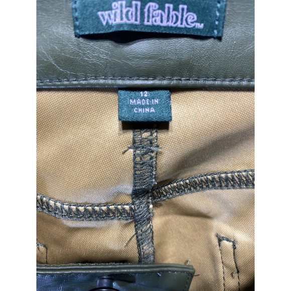 Wild Fable Faux Leather Low Rise Flare Pants Olive Green Size 12 Women's - Picture 7 of 8
